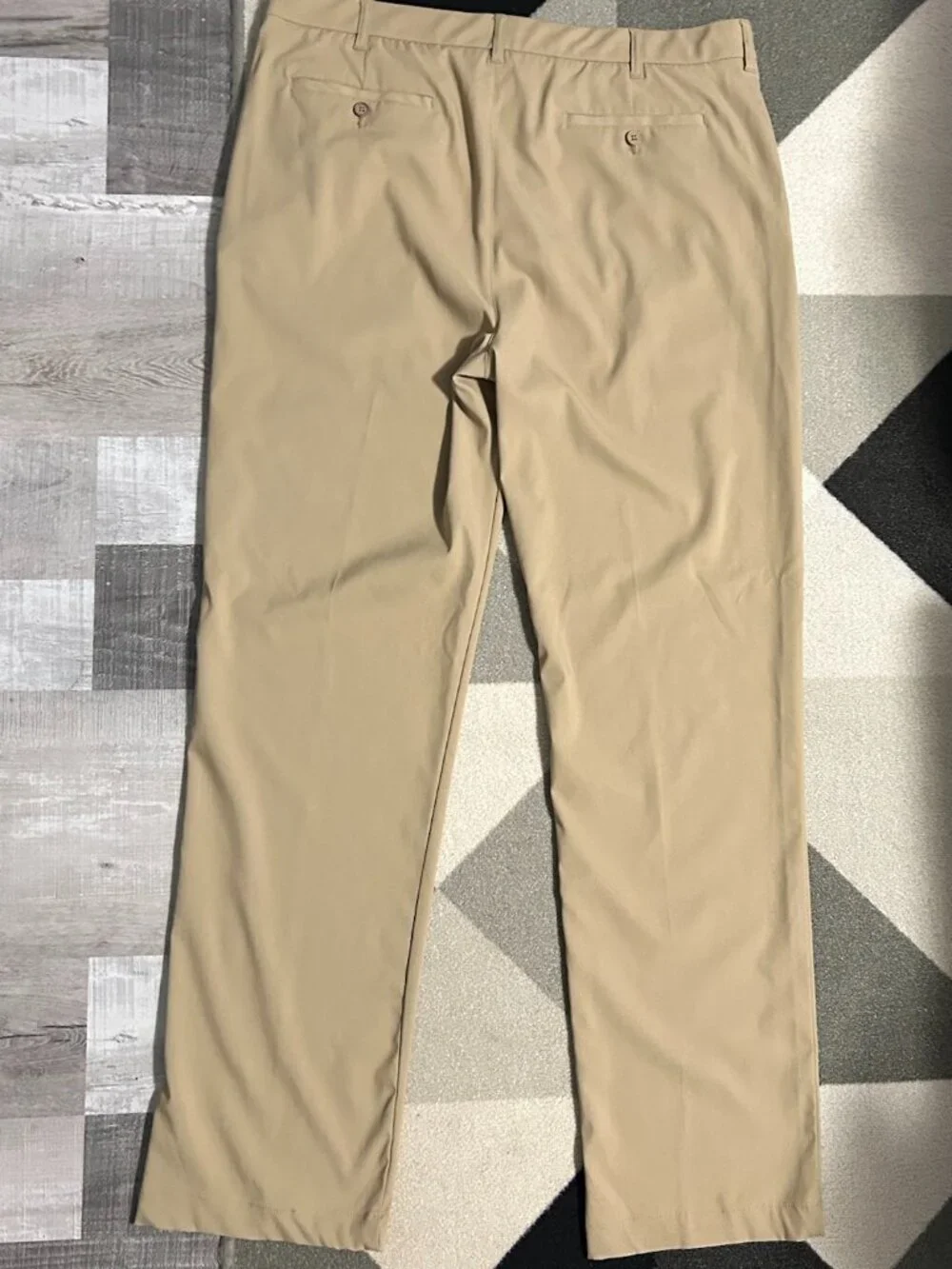 Roundtree & Yorke Men's Performance Chino Golf Pants Men's 40X36 (Actual 40X35)